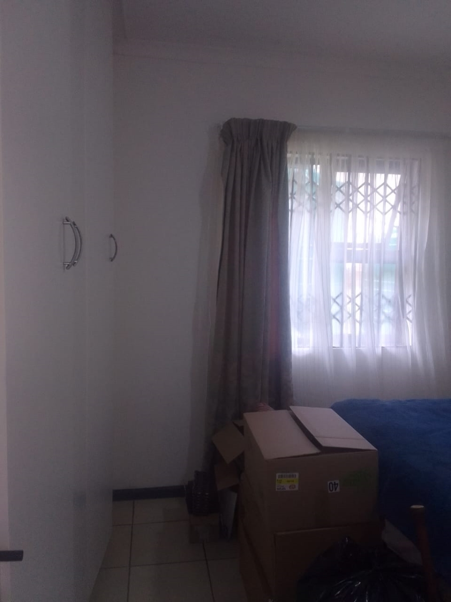 To Let 1 Bedroom Property for Rent in Beacon Bay Eastern Cape